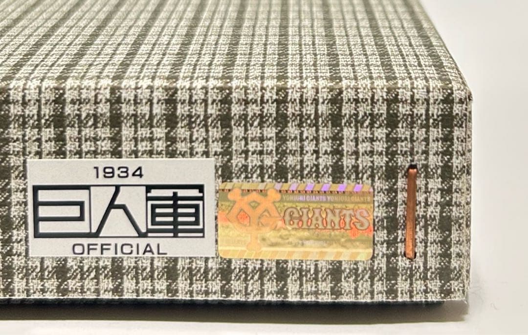 読売ジャイアンツ 10000試合記念額装スコアブックプレート 限定100個