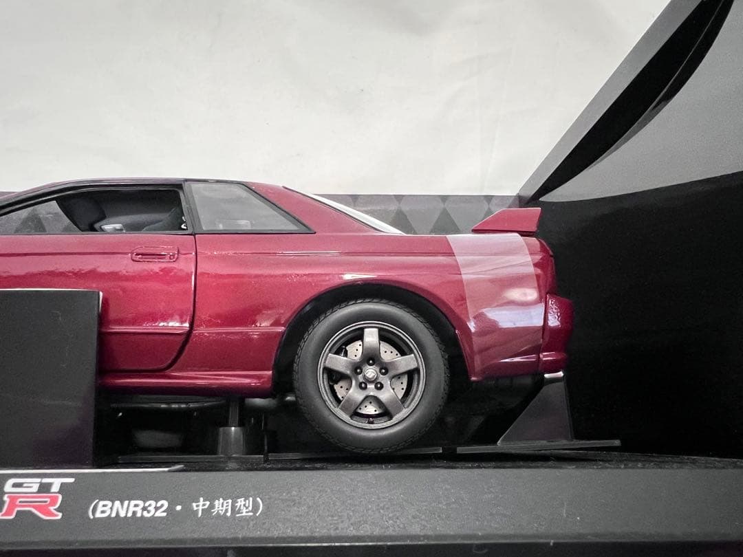 京商 1/18 1:18 R32 スカイラインGT-R ダイキャストモデル - メルカリ