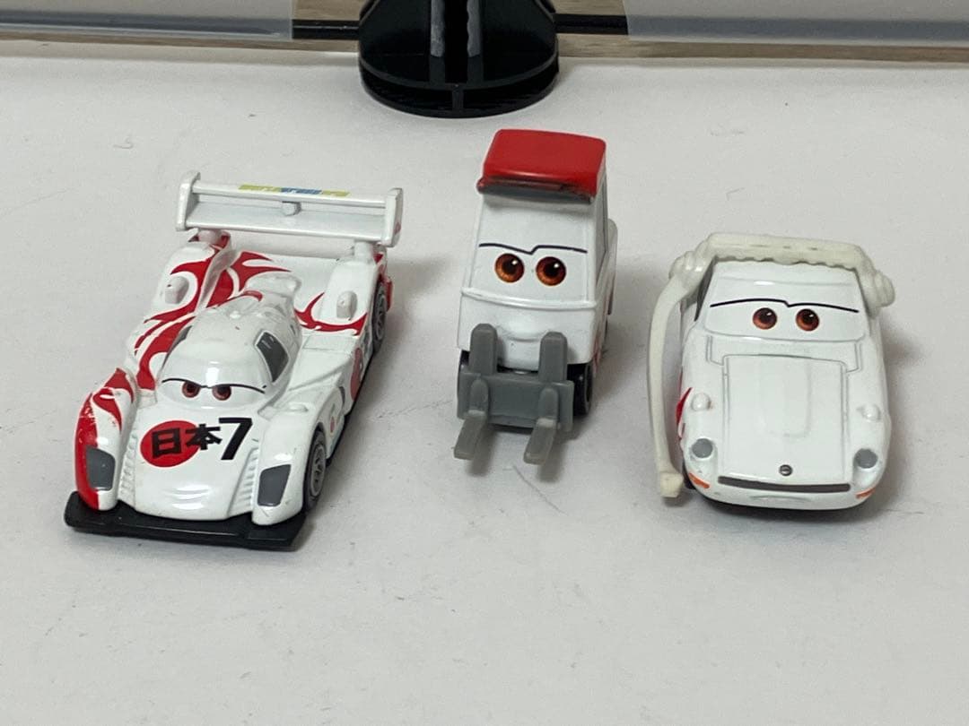 カーズ トミカ ジャパンチーム シュウ トドロキ マッハ マツオ キック