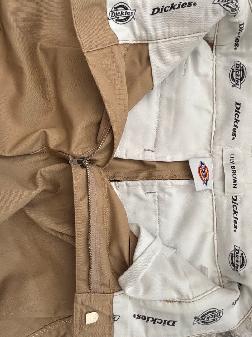 Dickies×LILYBROWN ステッチワークタックバギーパンツ - メルカリ