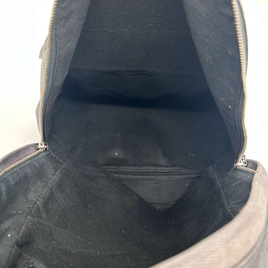 漂う高級感】 バレンシアガ オールレザー ロゴ バックパック グレー