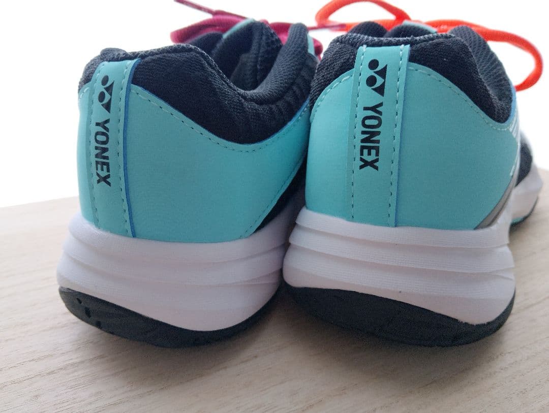 YONEX バドシューズ カスケードアクセルワイド 24.0cm