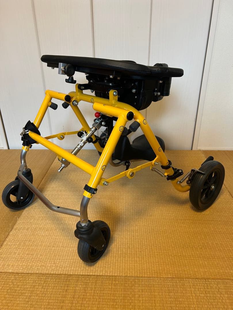 お値下げ‼️美品☆姿勢保持機能付 障害児 歩行器 プロスター Sサイズ