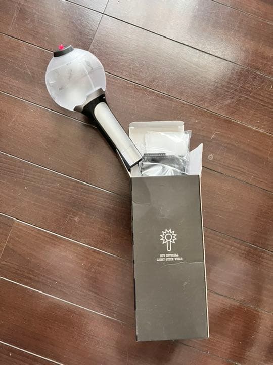 BTS 防弾少年団 公式 アミボム ペンライト VER.2 - メルカリ