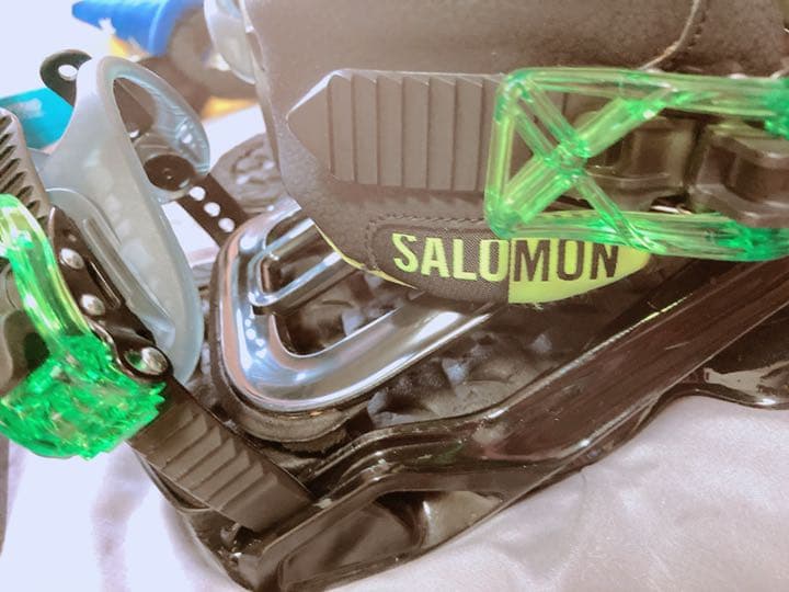 【値下げ可】18-19 SALOMON HOLOGRAM W レディースSサイズ 値下げ可】18-19 SALOMON HOLOGRAM W レディースSサイズ