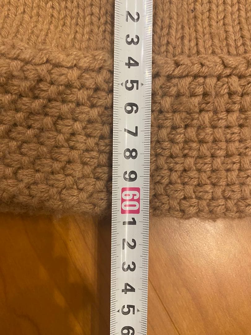 お値下げ❤️GUCCI ベージュ ニットポンチョ