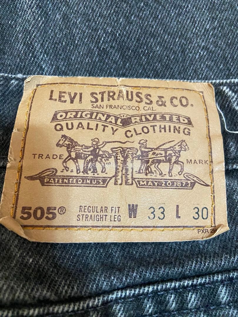 値下げ)リーバイスブラックデニム505 W33 L30 ®️オレンジタブ - メルカリ
