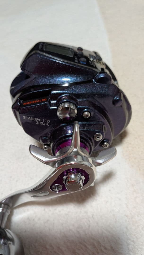 ダイワ シーボーグ リミテッド300J-L(左巻き)限定モデル マジョラカラー
