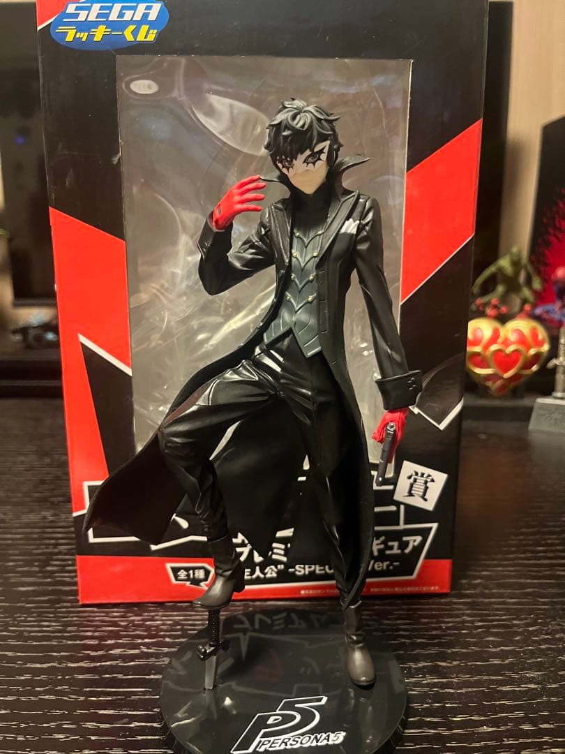 SEGAラッキーくじ ペルソナ5 ラストワン賞 ジョーカー プレミアムフィギュア ペルソナ5』のラッキーくじがセブンイレブンに登場─A賞のジョーカーが