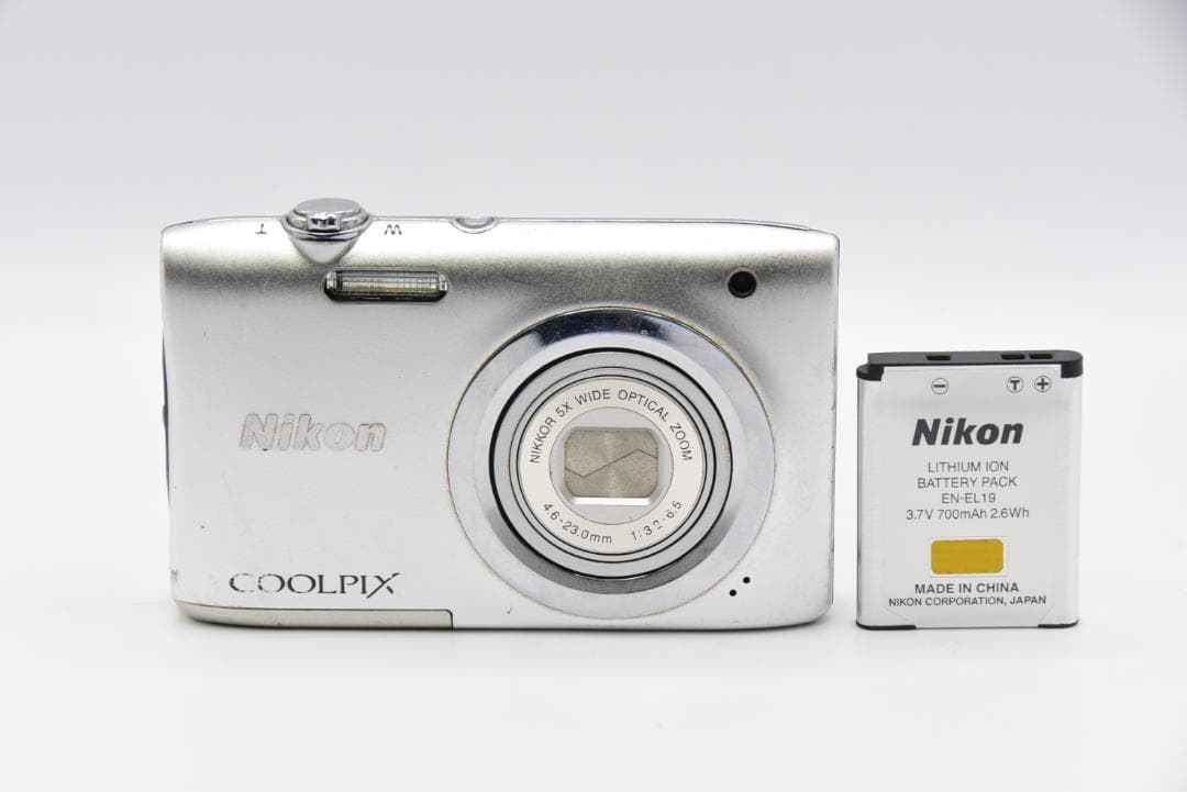 □ 美品 □ ニコン Nikon COOLPIX A100 シルバー《動作OK》 - メルカリ