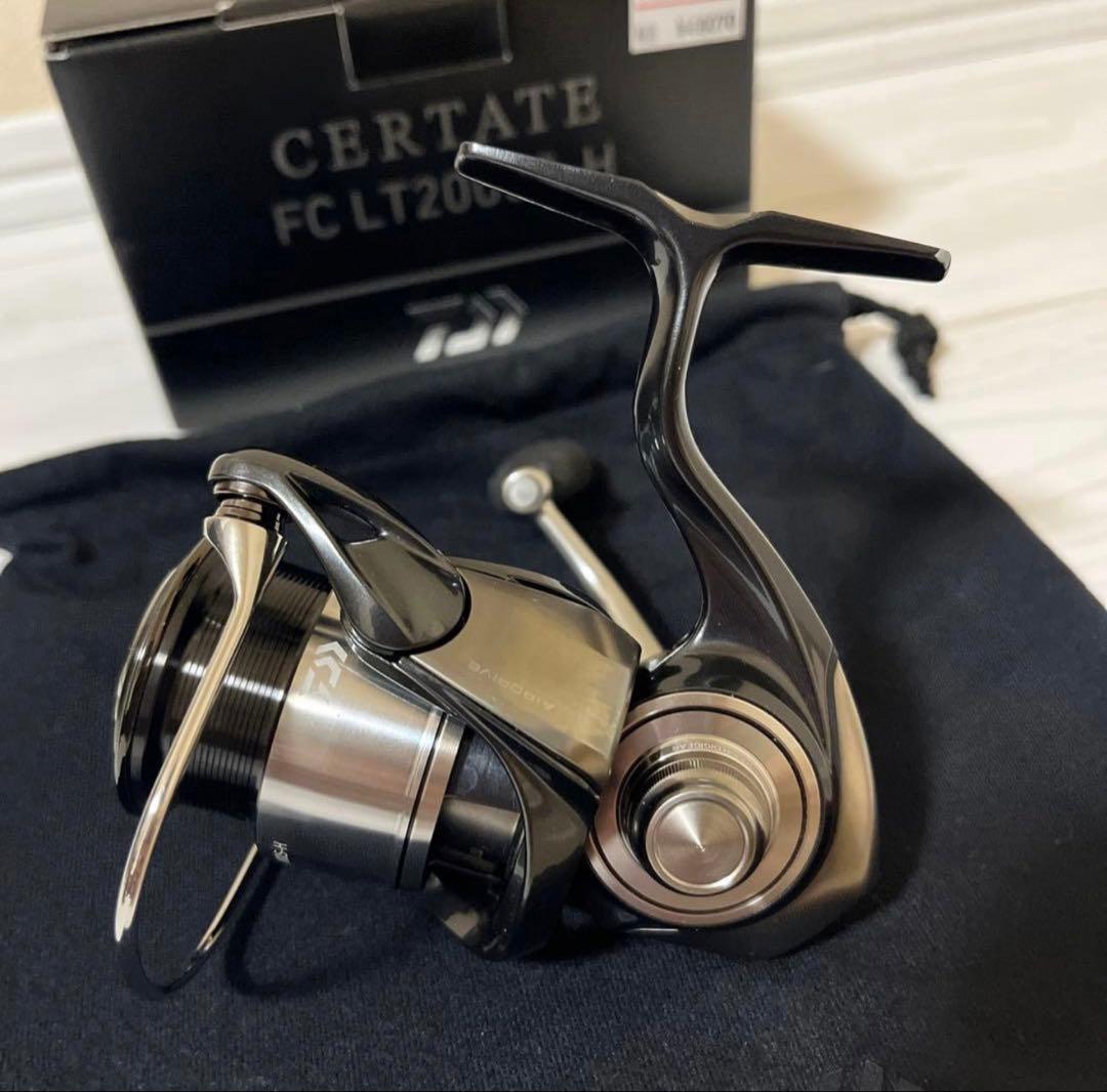 Daiwa CERTATE FC LT2000S-H スピニングリール - メルカリ