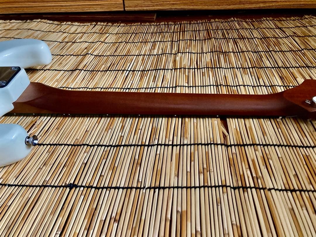 ☆美品珍品 ピックアップ個別選択式に改造したBuskers ST - メルカリ