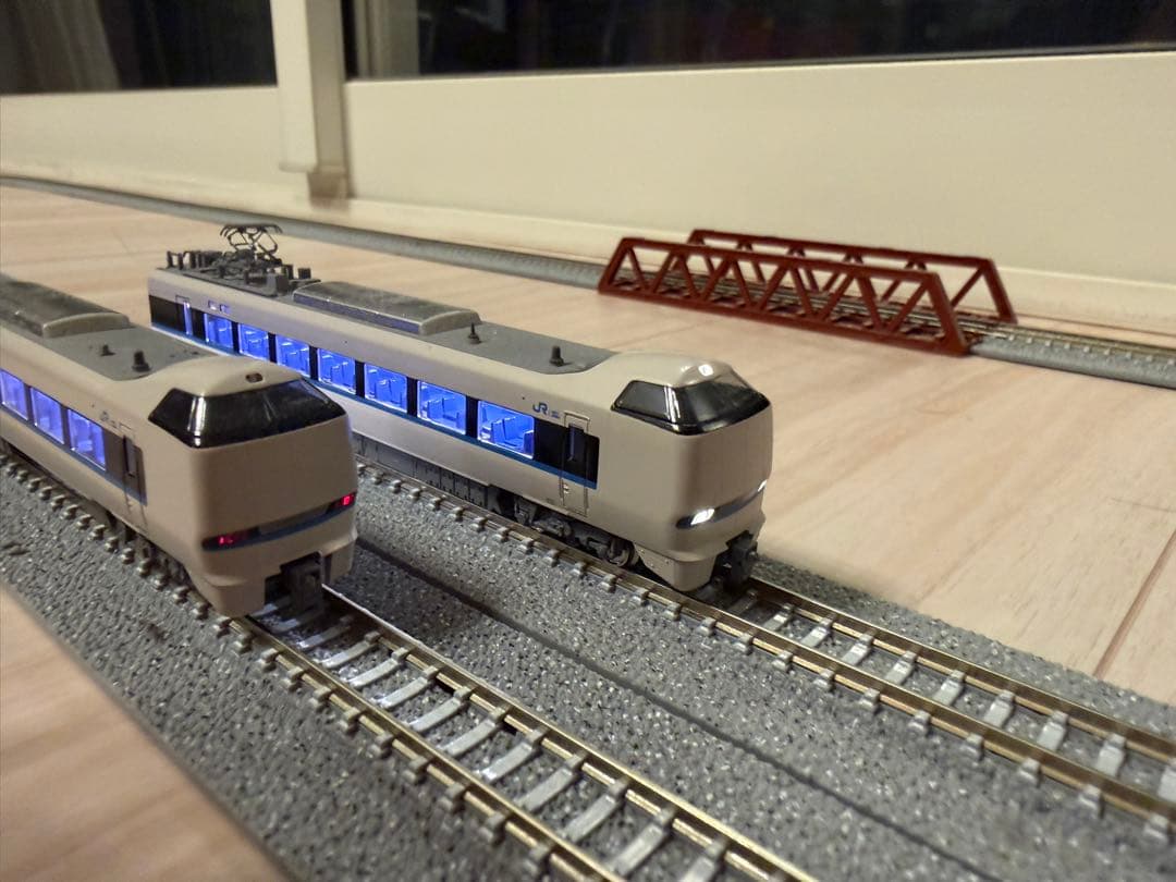 KATO 683系 サンダーバード(リニューアル車) 3両増結編成セット 683系「サンダーバード」(リニューアル車)3両増結セット KATO｜カトー