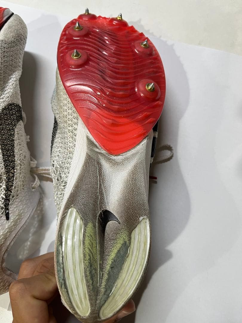 NIKE ナイキ エアズームヴィクトリー モアテン 26.0cm NIKE マックス