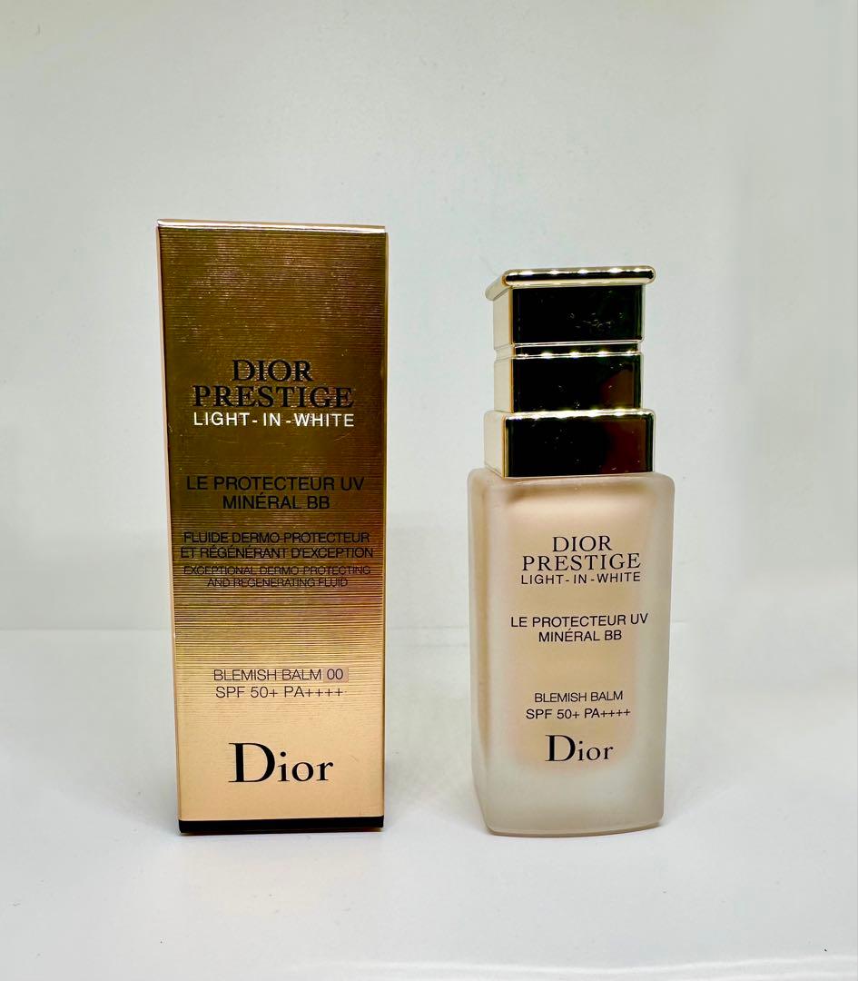 Dior【ディオール】Prestige Light-In-White BB 00 Dior PRESTIGE LIGHT-IN-WHITE LE PROTECTEUR UV Mineral BB or