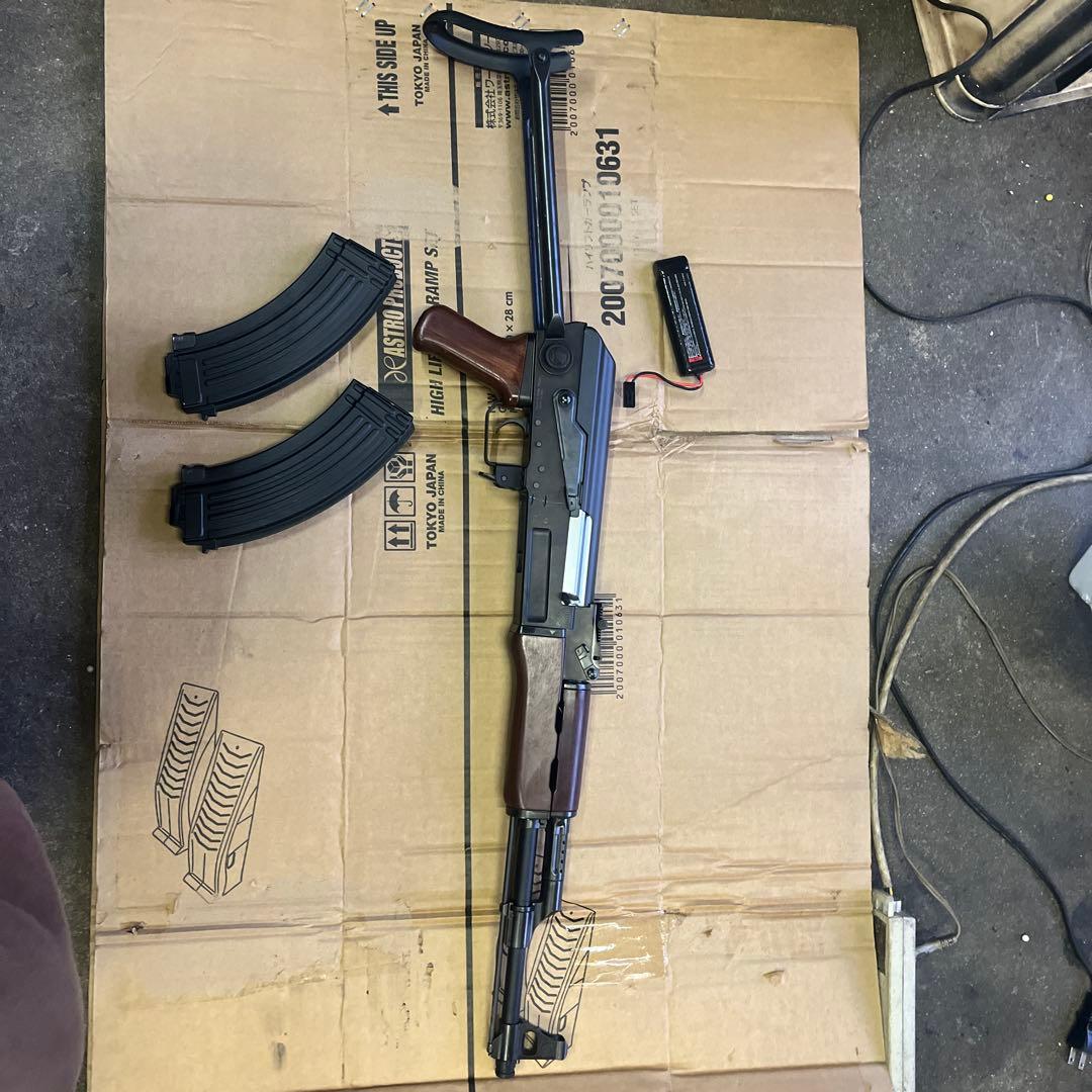 東京マルイ 次世代電動ガン ak47n type3 バッテリー マガジン2本 東京