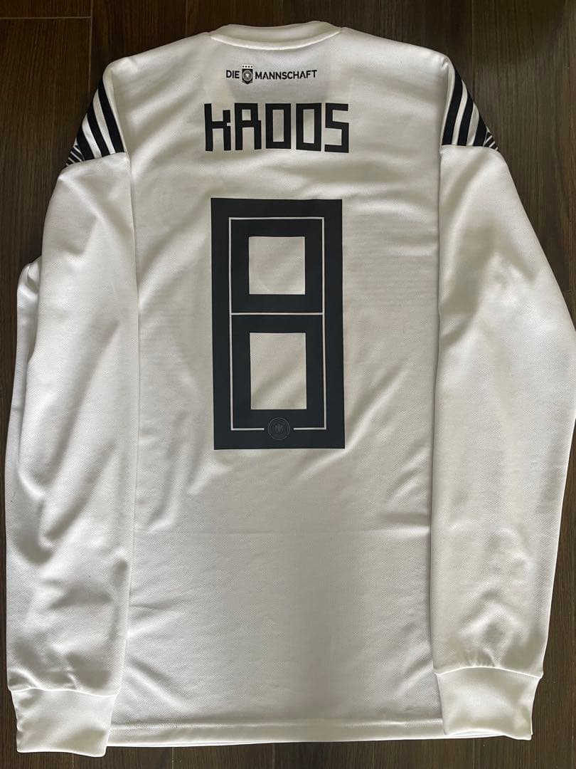 サッカー日本代表レプリカユニフォームNO.16松原健サイン入りOサイズ