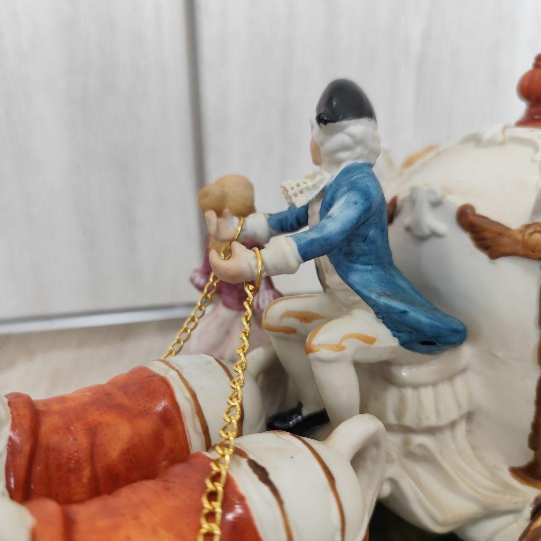 加藤工芸 瀬戸マイセン 4頭立て馬車 レース衣装貴婦人 紳士 馬車