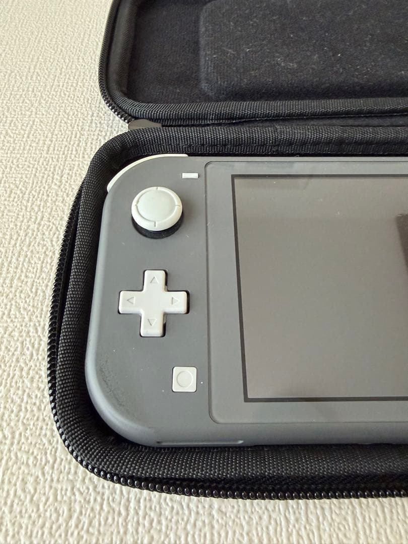 Nintendo Switch Lite グレー ケース付き 箱に傷あり - メルカリ