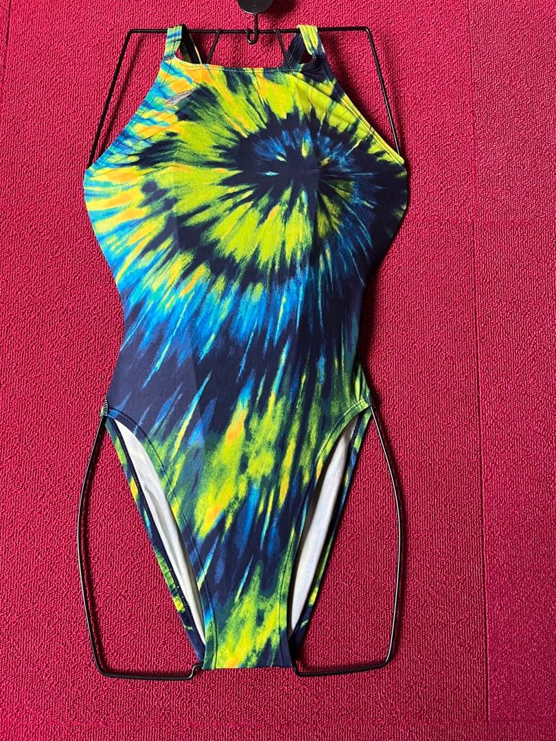スピード水着　ワンピース水着　競泳水着　ウロコ柄　サイズL 中古品 ハイレグ
