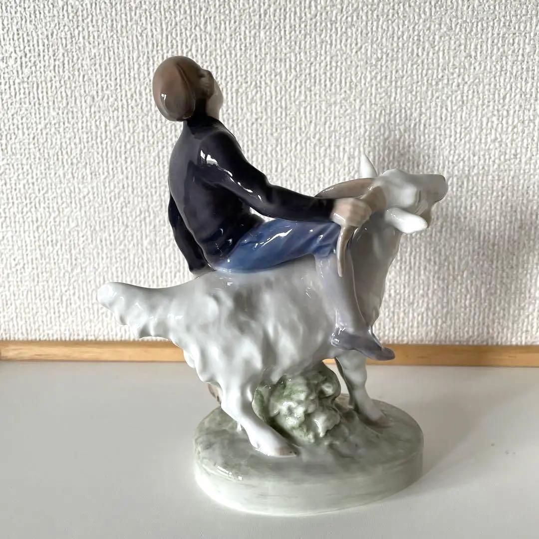 ＊Hans Clodhopper＊1968年＊高さ１８cm・ Cop・