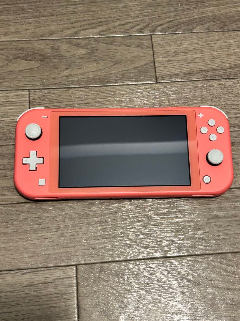 Nintendo Switch Lite コーラルピンク 充電器あり Amazon.co.jp: Nintendo Switch Lite コーラル : ゲーム