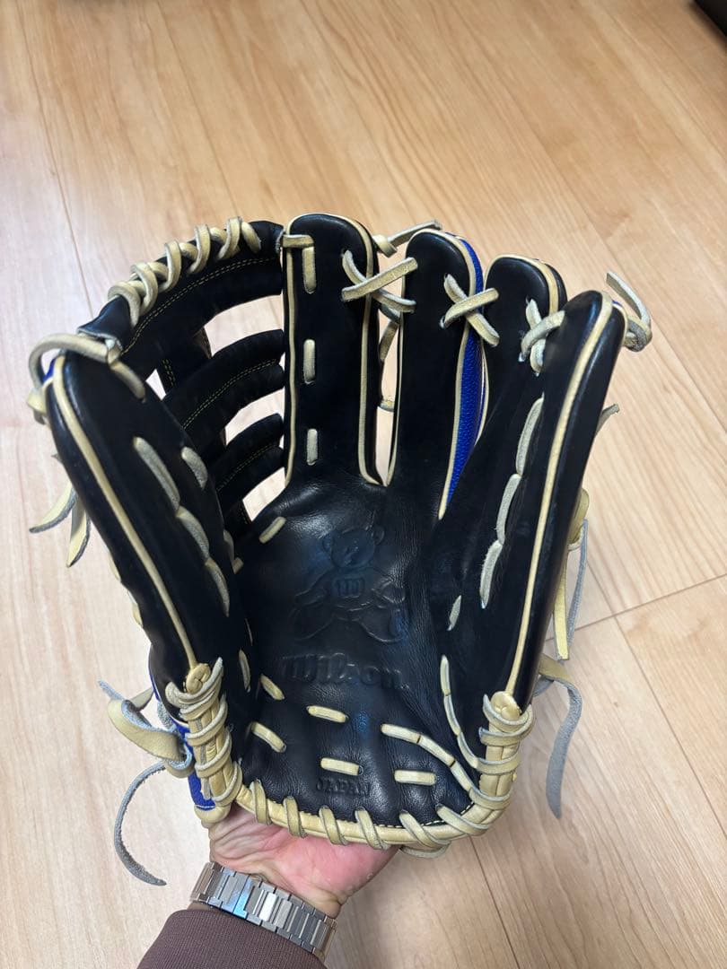 Wilson 軟式オーダーグローブ 黒 青 ストライプ Wilson 軟式オーダー
