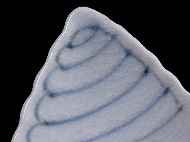 古伊万里 染付 草花紋の図 巻貝型変形皿 D852AS-fbpv - メルカリ