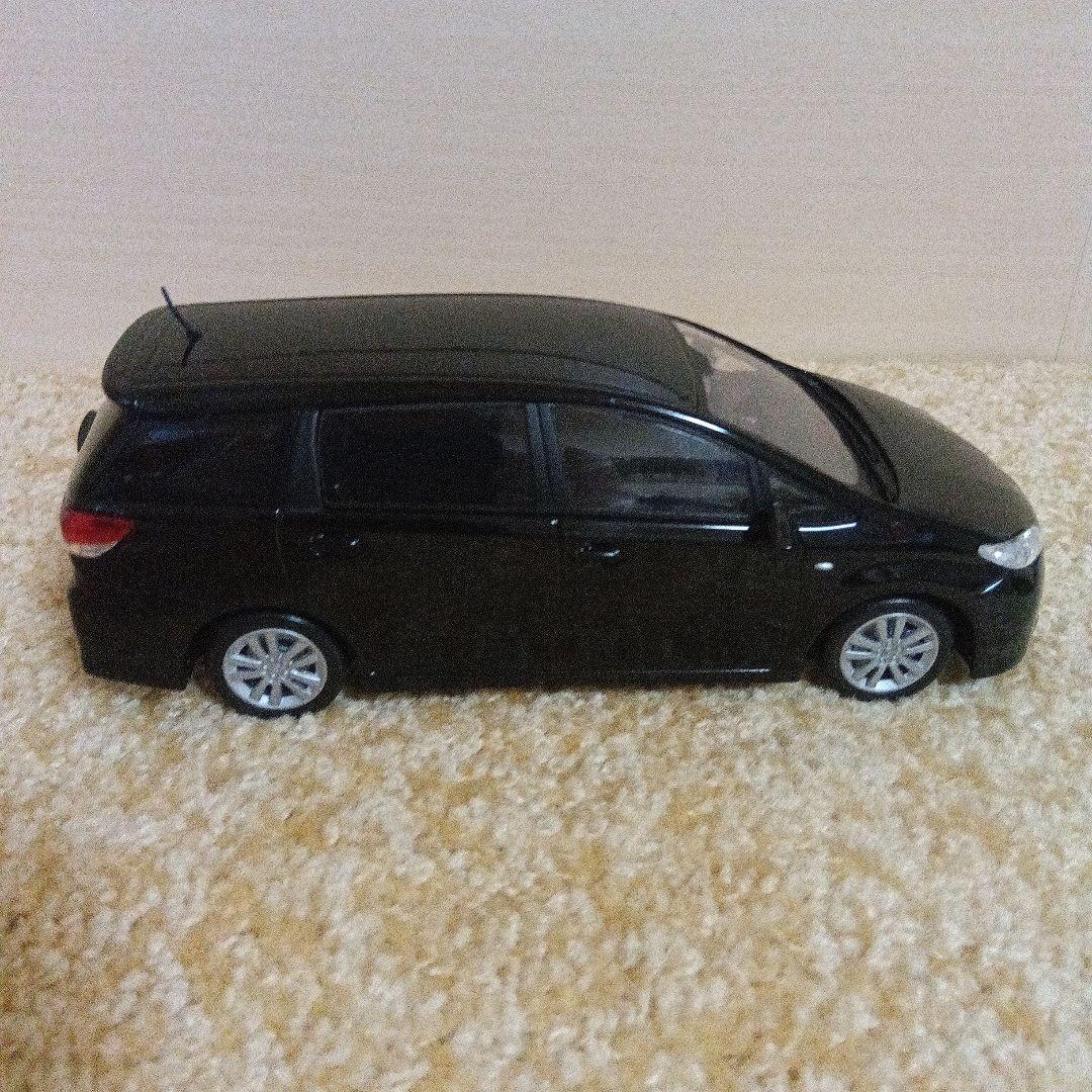 トヨタ ウィッシュ 黒 ミニカー 1/24スケール 非売品 - メルカリ