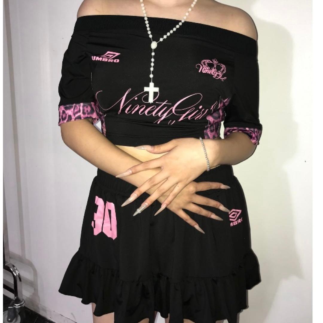 9090 girl × umbro Leopard Off Shoulder - メルカリ