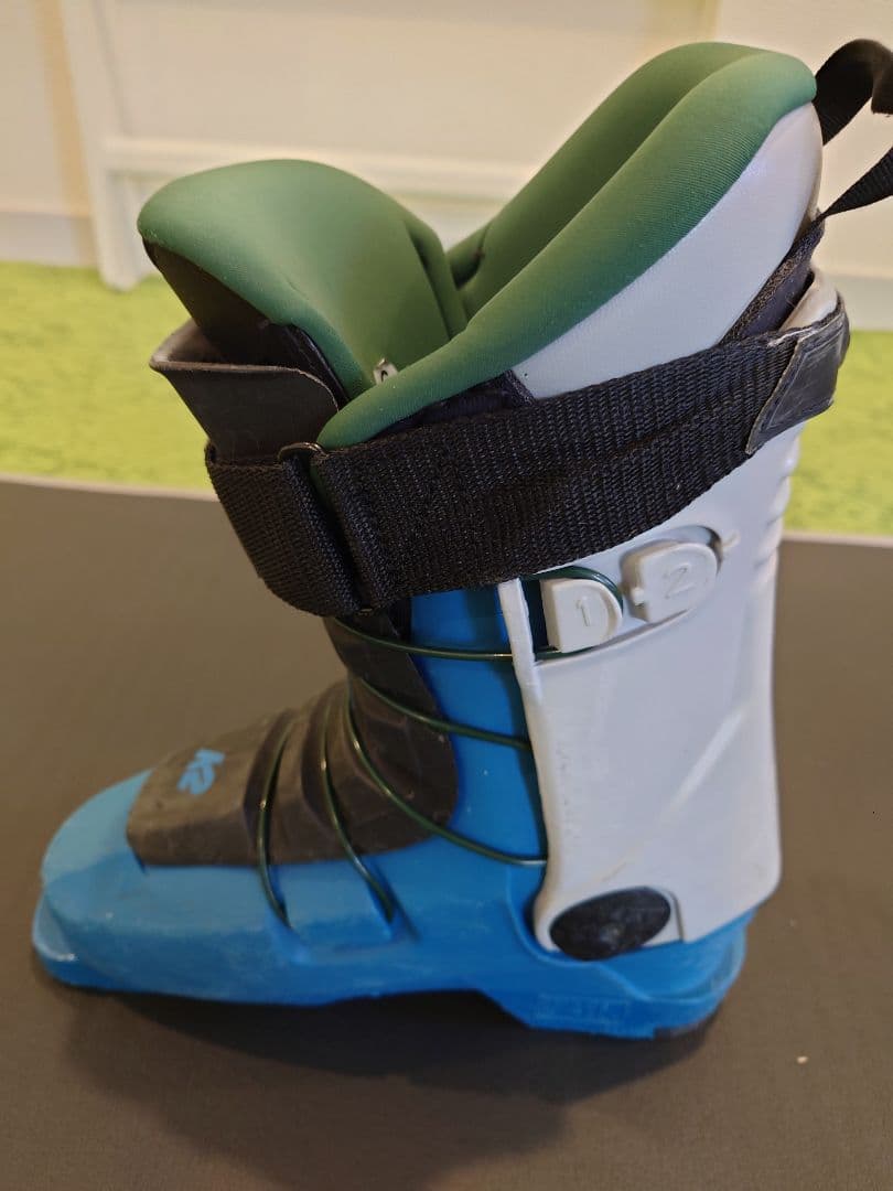 K2 evolver スキー用ブーツ フレックス70 ブルー　24.5cm