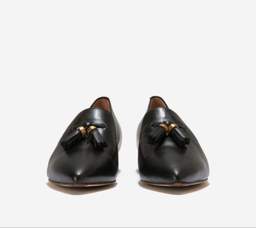 美品 23.5 タッセル フラットシューズ COLE HAAN ブラック - メルカリ