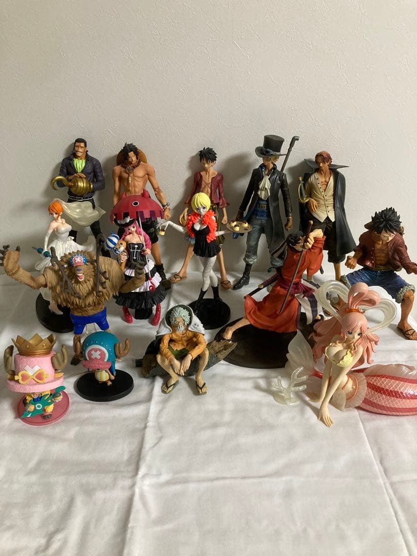ワンピースフィギュア まとめ売り ワンピースフィギュア まとめ売り - メルカリ