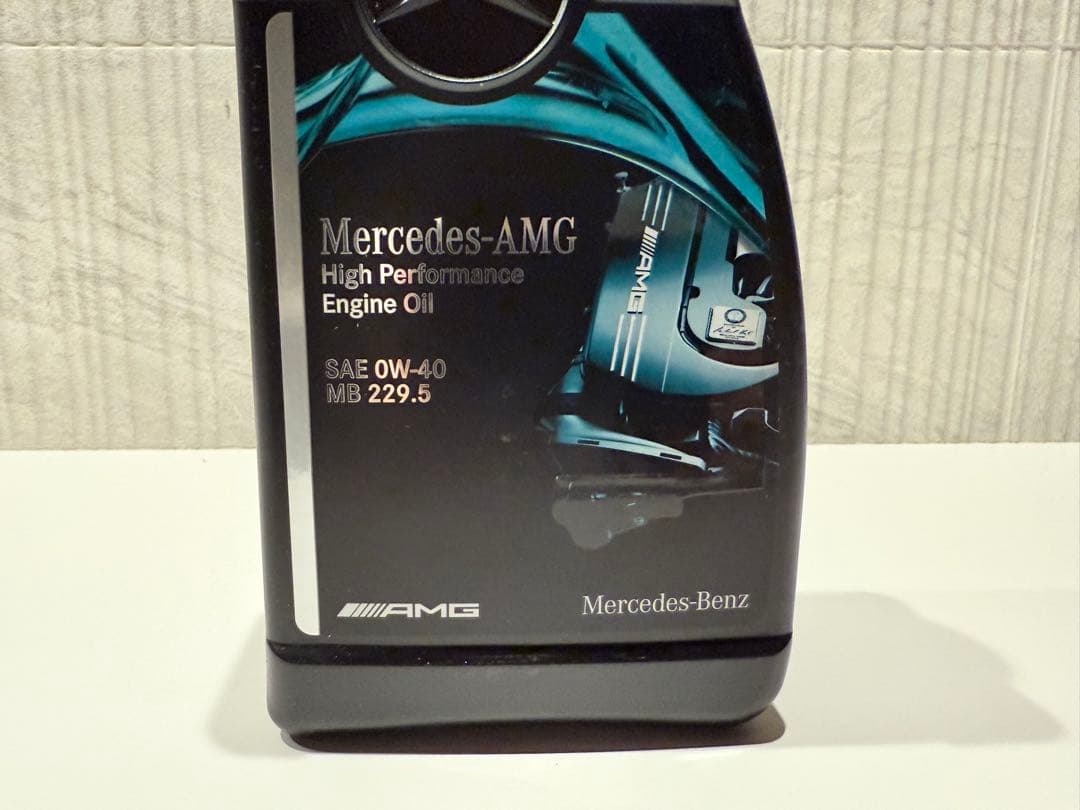 新品未開封メルセデスベンツAMG 0w-40 純正オイル