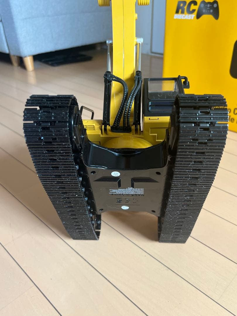 京商56621 1/20 油圧ショベル CAT330D L 動作確認済み - メルカリ