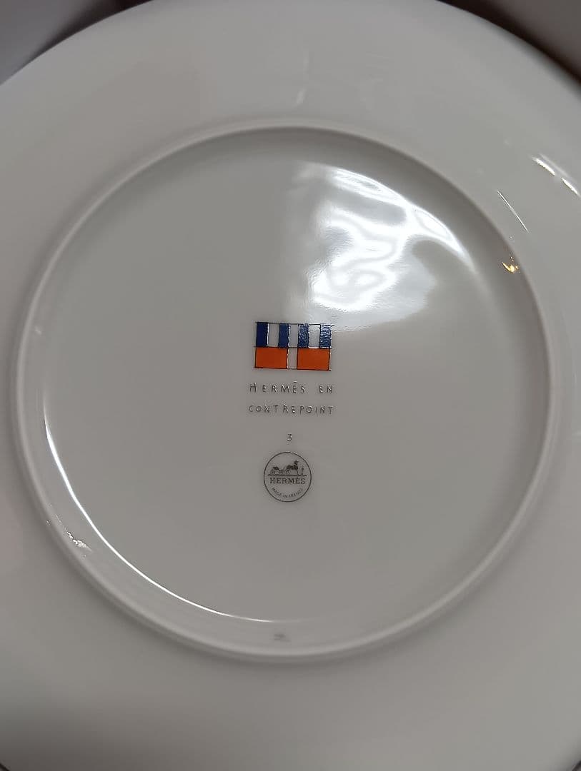 エルメス デザートプレート 《アン・コントルポワン》