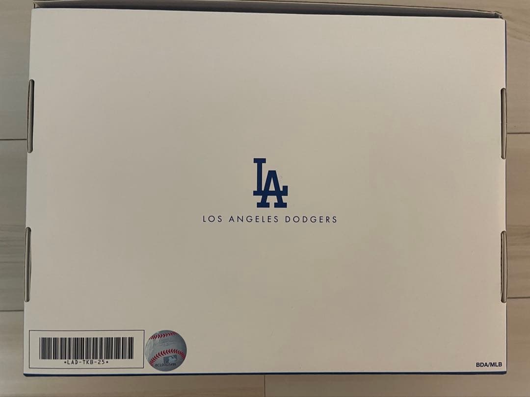 e*♡様 【新品】ロサンゼルスドジャースファンクラブ入会記念グッズ