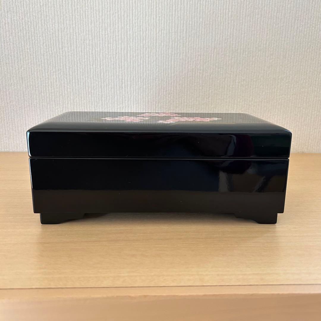 会津塗・桜の花柄オルゴール付きジュエリーボックス・伝統工芸品・美品