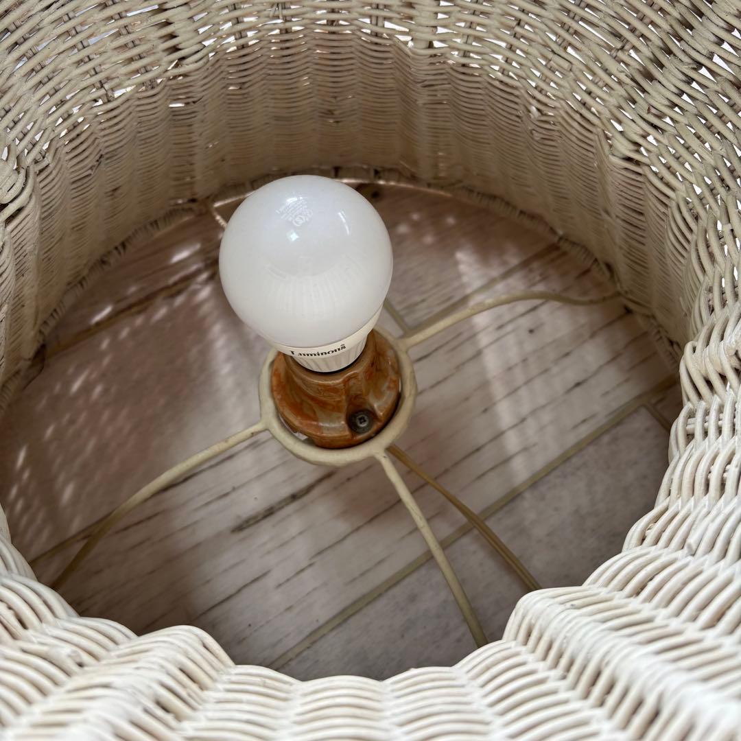 《SALE価格》シェル ラタンテーブル　希少　アンティーク　サイドテーブル