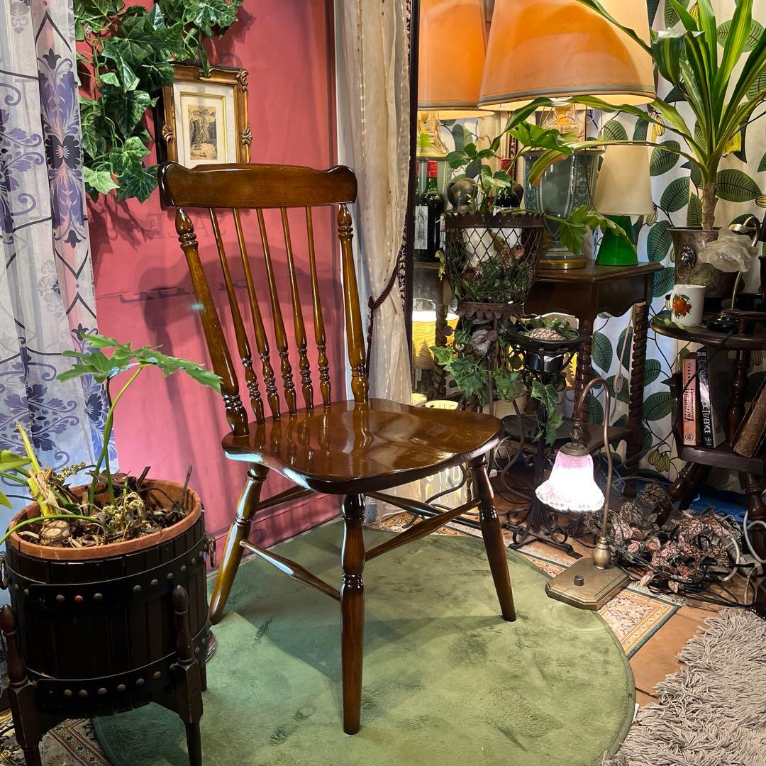 ゆゆゆゆカリモクヴィンテージ スピンドルチェア　コロニアル ウィンザー COLONIAL（カリモク家具） カリモク コロニアル ダイニングチェア 木製