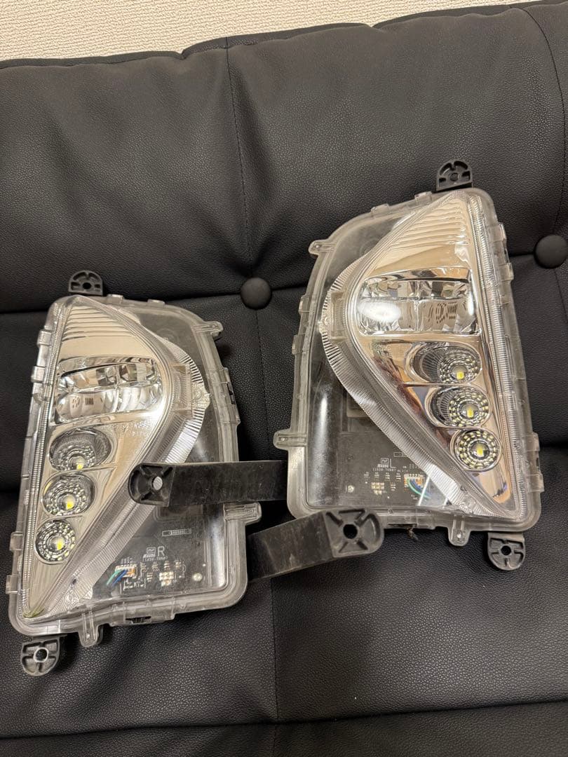 プリウス50前期 純正フォグランプ プリウス 50系 LED フォグランプ ユニット 純白光 ホワイト 6000K 純正