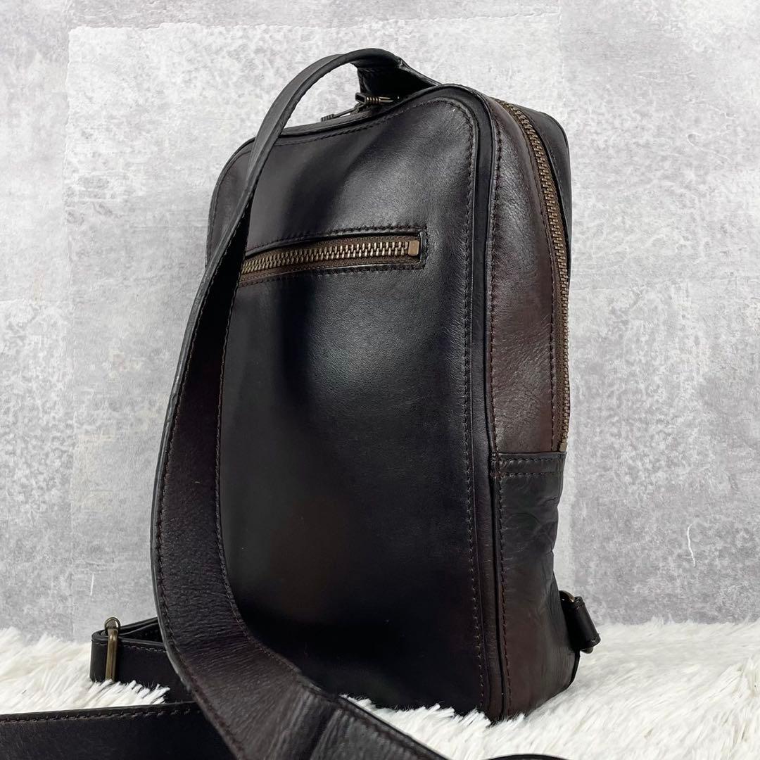 美品 マザーハウス レザー ウエストバッグ ロゴ型押し ファスナー ブラウン 美品 マザーハウス レザー ウエストバッグ ロゴ型押し ファスナー ブラウン