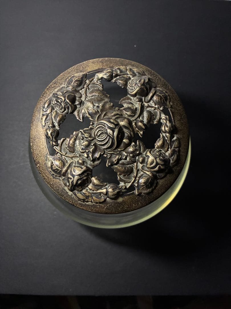 1920年代 英国アンティーク純銀925透かし彫り蓋 ガラスポプリジャー 薔薇文
