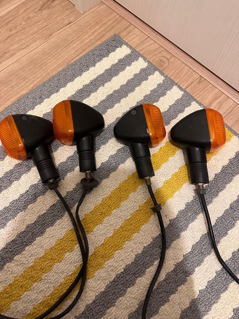 インパルス400純正ウインカー　4点セット カワサキ ZRX400-2 ZR400E F1 F2 F3 F4 F5 F6 F7 F8 純正タイプ リア