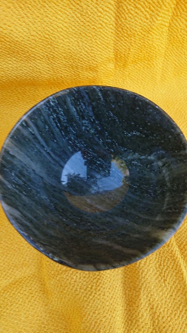 石茶碗、緑色片岩、自然石、手作り石茶碗、倉田辰彦 作