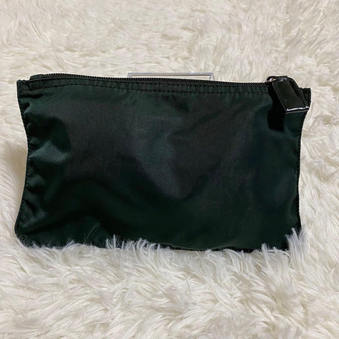 美品【PRADA】プラダ ポーチ マチ無し 三角ロゴ ダークグリーン 227
