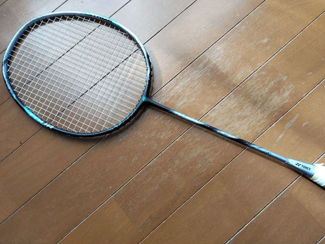 YONEX アストロクス88Dツアー 4UG6 - メルカリ