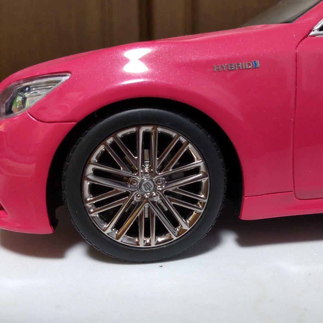 トヨタ クラウン ハイブリッド アスリート G ピンク 1/18 サムライ 京