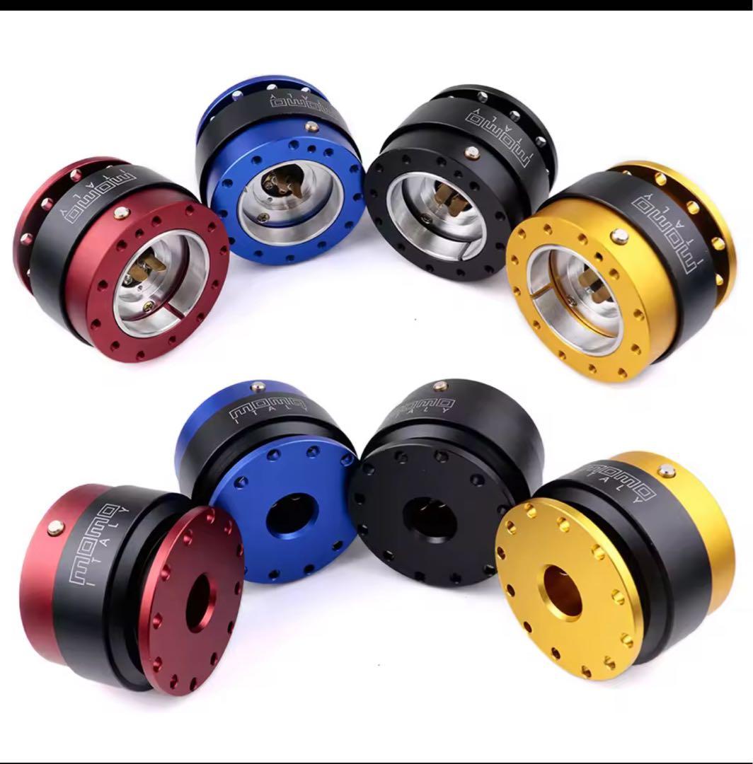 MOMO MOMO ステアリングボス 4色の中から好きな色を選んでください