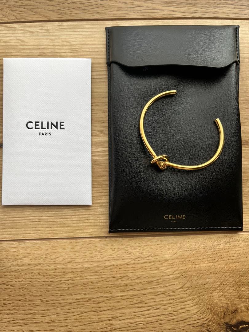 CELINE ゴールドバングル　sサイズ CÉLINE バングル サイズS ゴールド CÉLINE バングル サイズS ゴールド